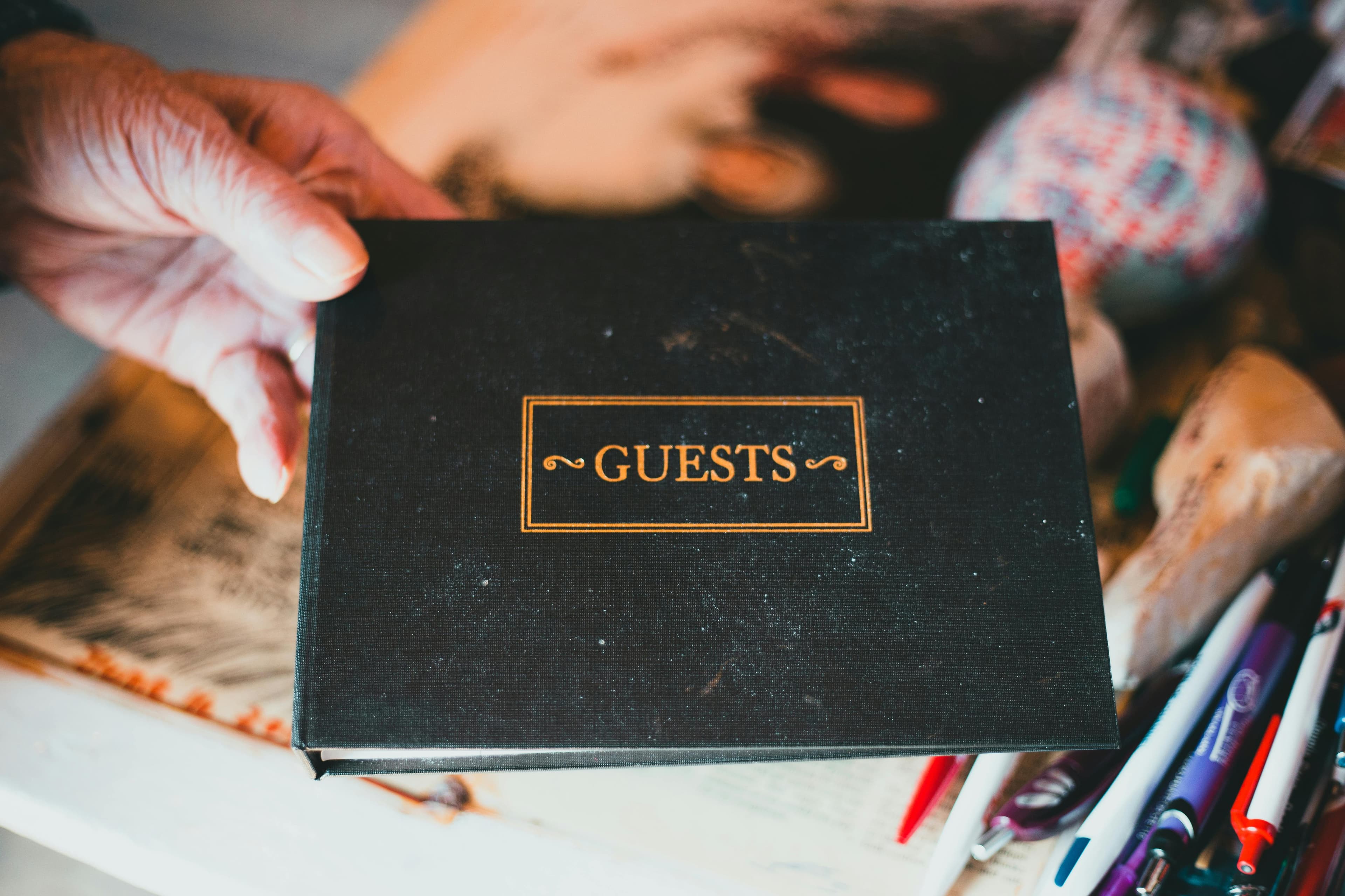 /api/media/file/pexels-introspectivedsgn-9598094.jpg